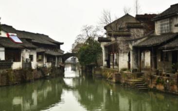 大跳跃的方块